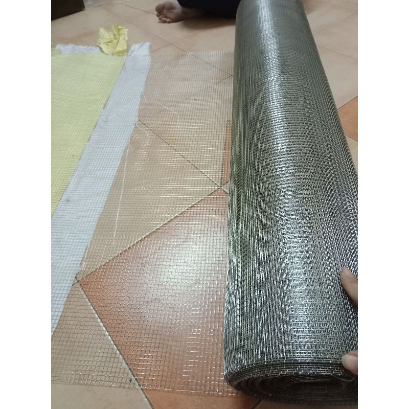 CUỘN LƯỚI HÀN inox 304 ô vuông 5mm/ 12mm/20mm ( nguyên cuộn dài 30m.. Có khổ rộng 1m -1,2m-1,5m)