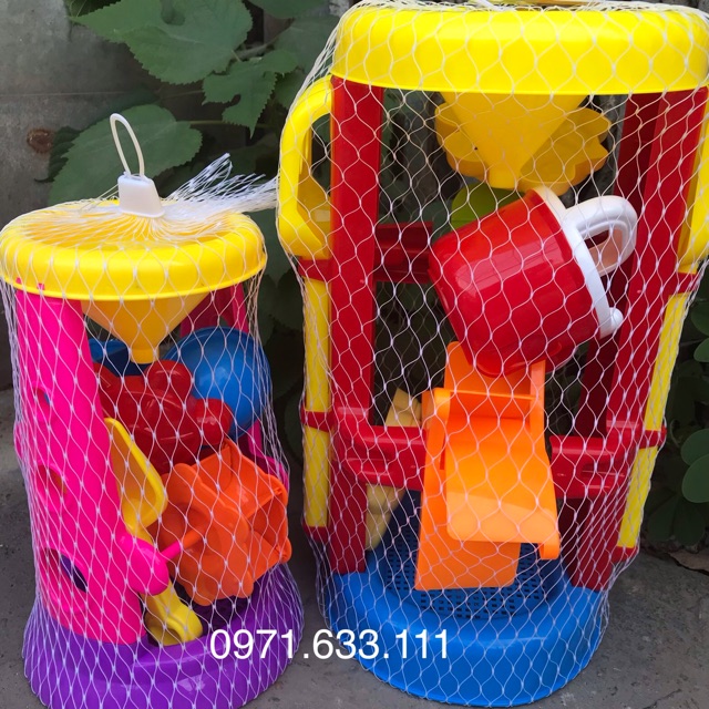 Đồ chơi xúc cát hạt muồng
