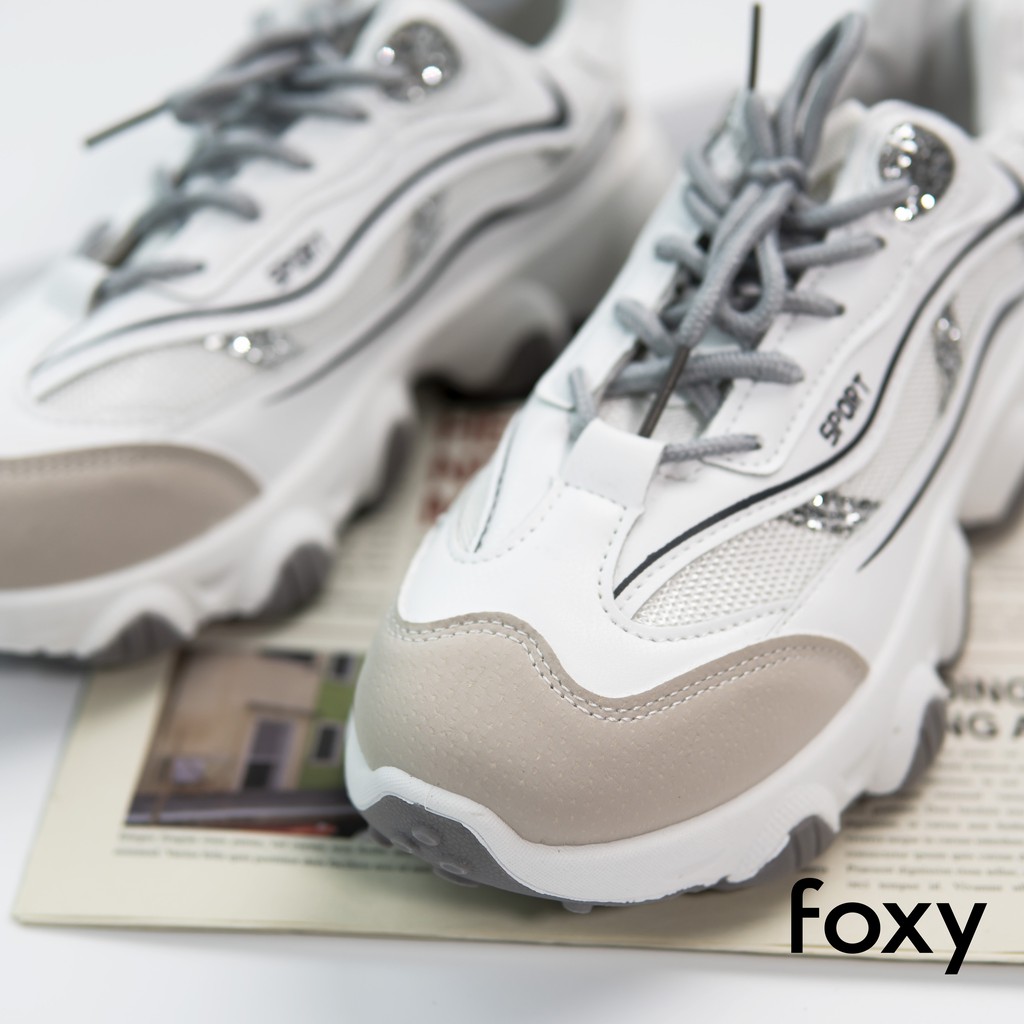 Giày Thể Thao Sneaker Nữ FOXY Dáng To FiLa Viền Kim Tuyến Độc Lạ - FOX015