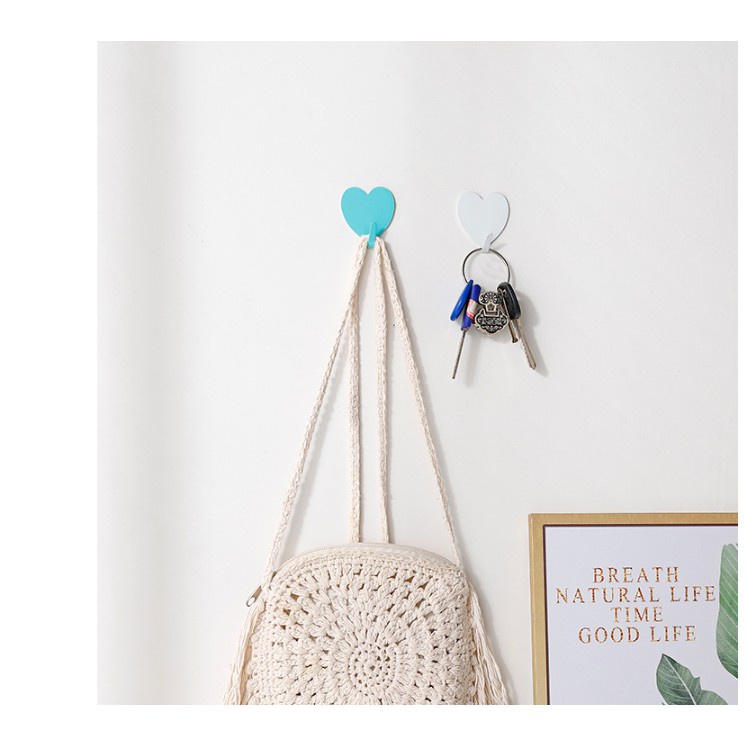 Bộ 5 móc dán tường hình trái tim