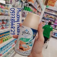 Máy xịt thơm phòng tự động GLADE.