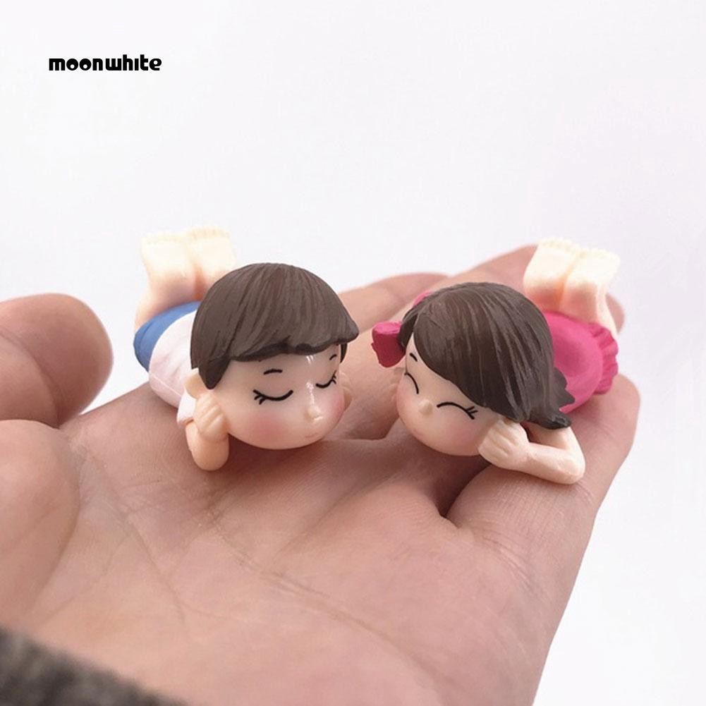 Set 2 Tượng Đôi Tình Nhân Nằm Trên Mặt Trước Dễ Thương Trang Trí Tiểu Cảnh