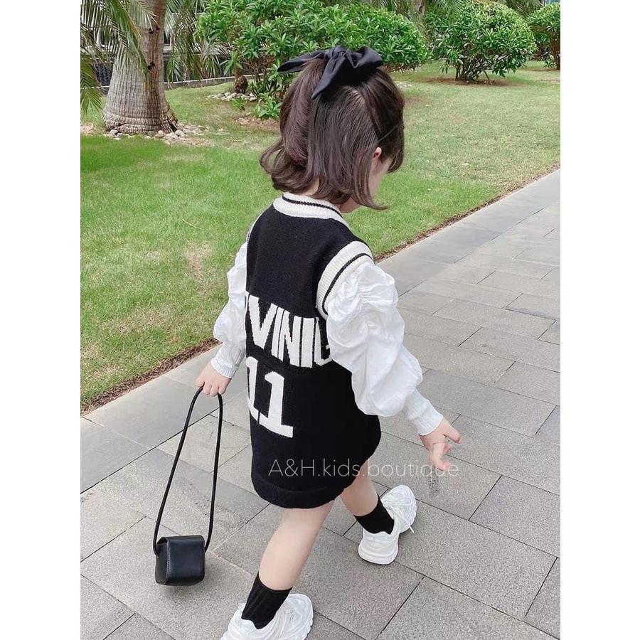 Váy cho bé gái cánh tiên hoa thêu ngực xịn sò 8-20kg