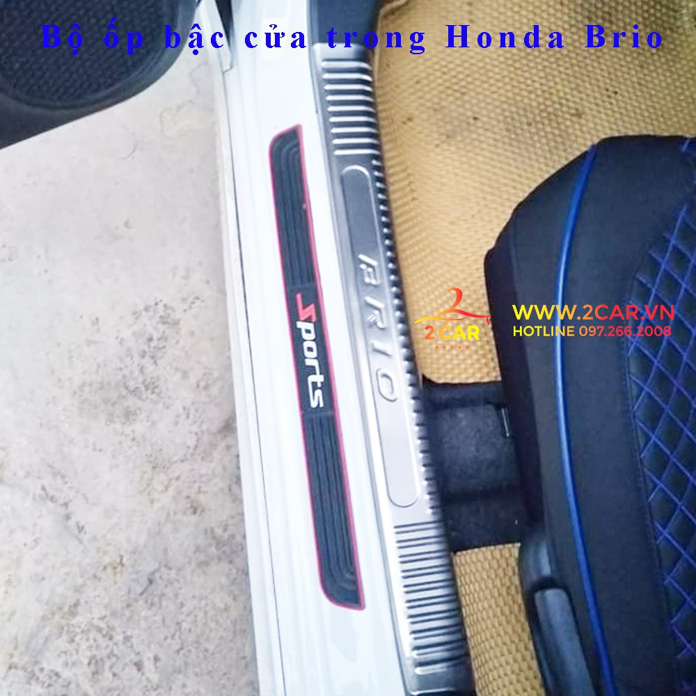 Bộ ốp bậc cửa trong + ngoài xe Honda Brio 2018-2020 chất liệu Inox