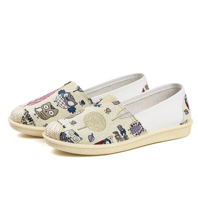 Hàng có sẵn - Giày slipon hoạ tiết thổ cẩm đồng giá 88k | BigBuy360 - bigbuy360.vn