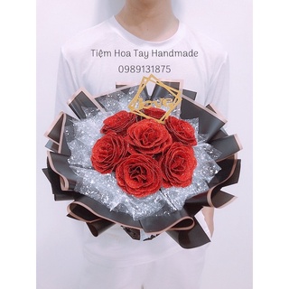 Bó hoa hồng nhũ kim tuyến 7 bông màu đỏ