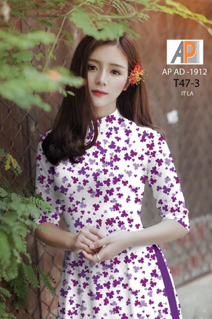 Vải áo dài cỏ ba lá