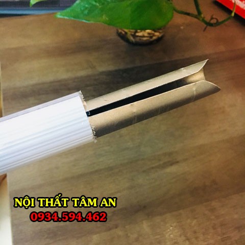 Cút nối thanh treo rèm vải vô cùng tiện lợi và dễ sử dụng - Rèm Cửa Tâm An | BigBuy360 - bigbuy360.vn