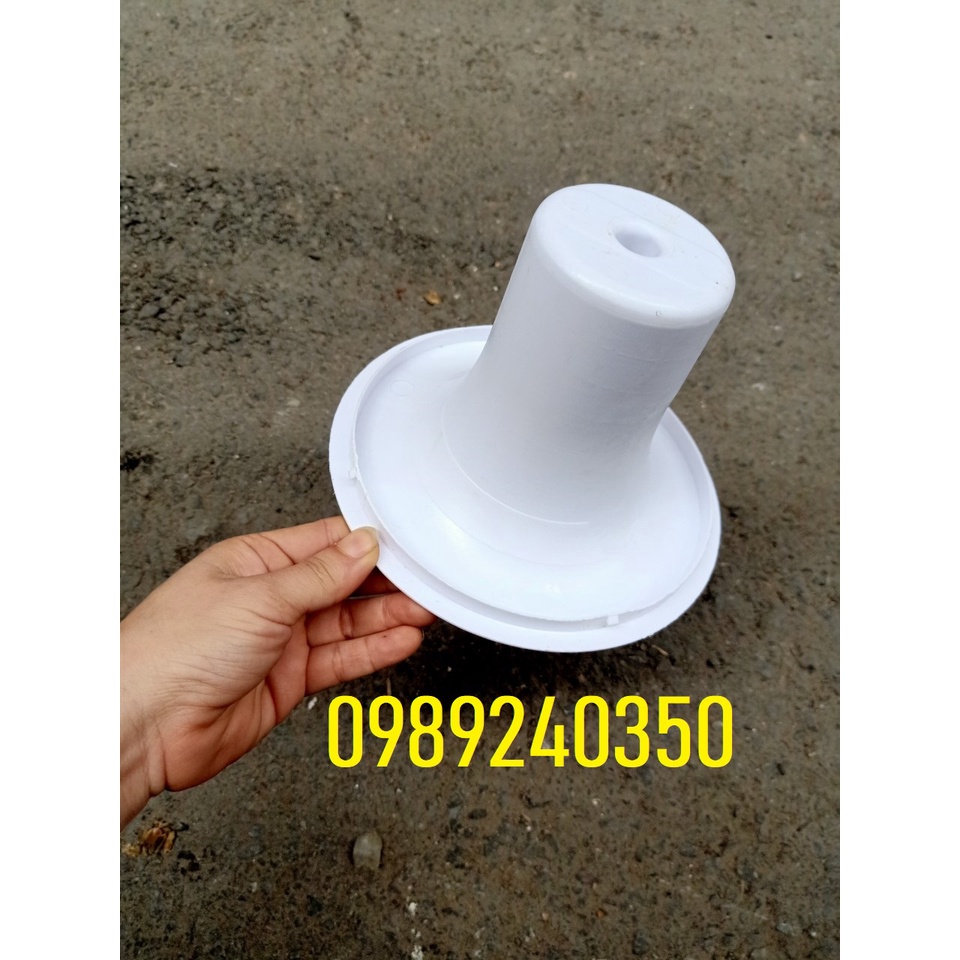 Cọc đỡ cắm bình nước cho cây nước nóng lạnh