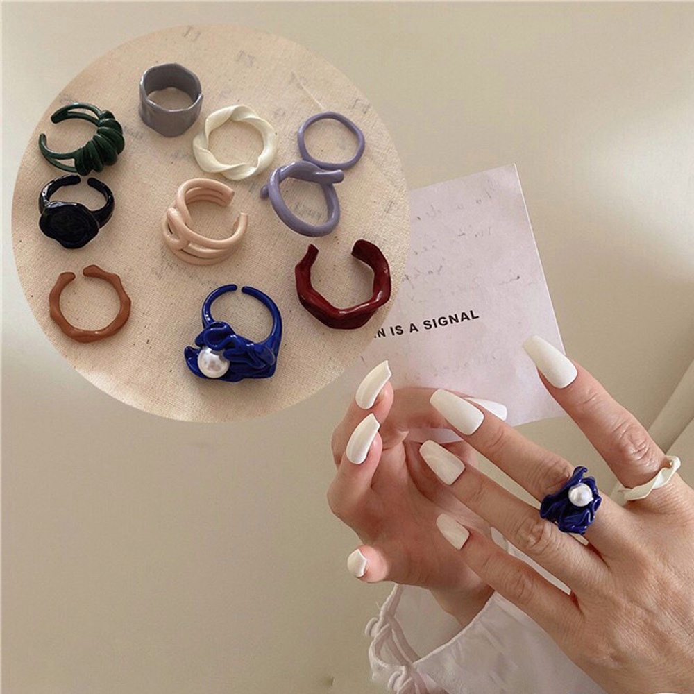 Nhẫn hở thời trang gồm nhiều kiểu dáng độc đáo tùy chọn dành cho nữ