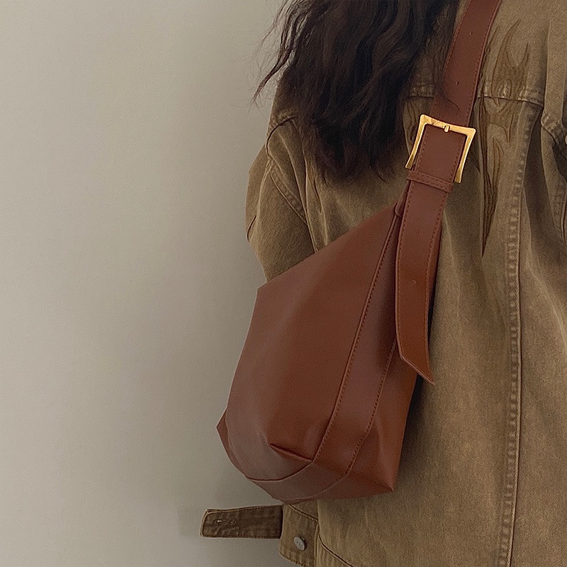 Túi đeo vai cỡ lớn mềm mại phong cách Nhật Hàn đơn giản dễ phối đồ cho nữ