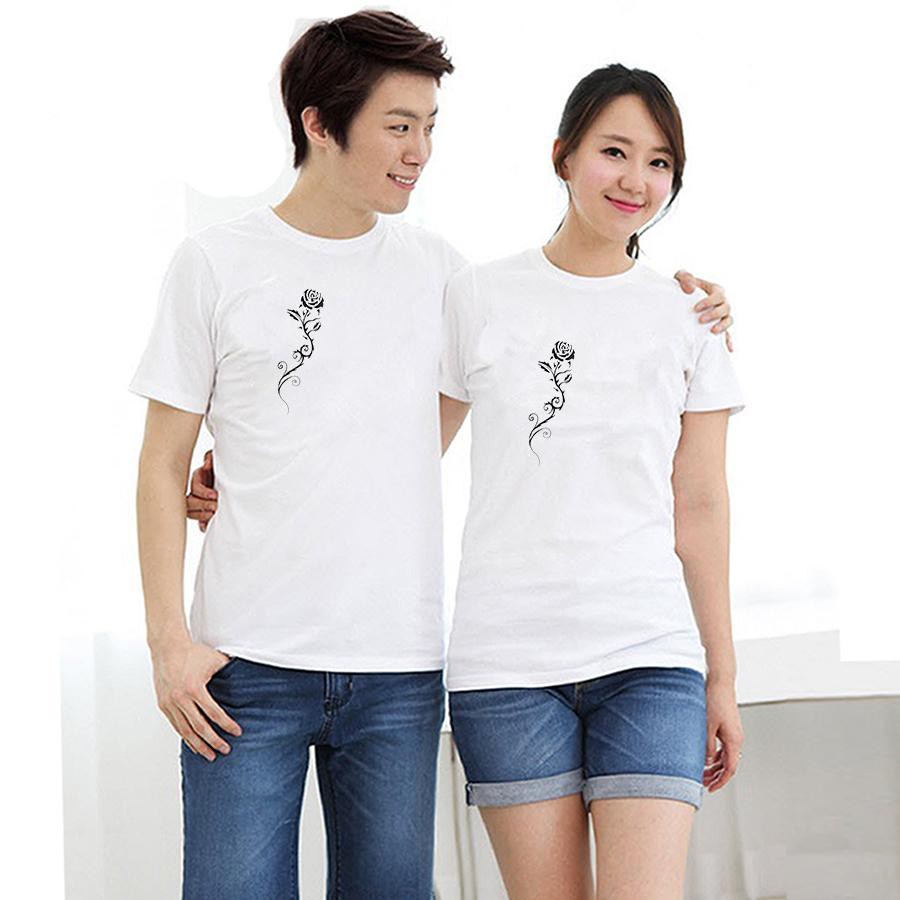 Áo thun cặp đôi in hình trắng hoa hồng trên ngực form rộng phong cách hàn quốc