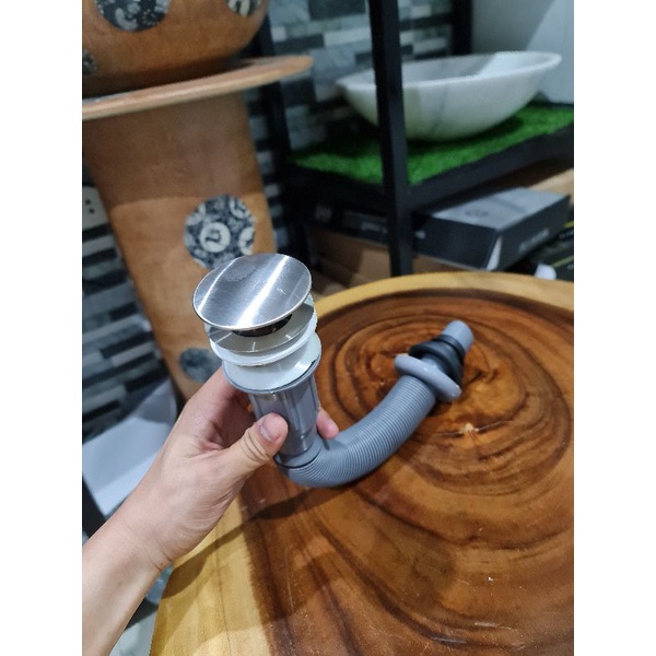 Xả lavabo ruột gà - xả Kín nhấn