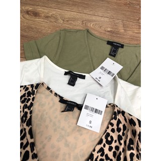 Áo thun cổ tim F21 CỘT EO