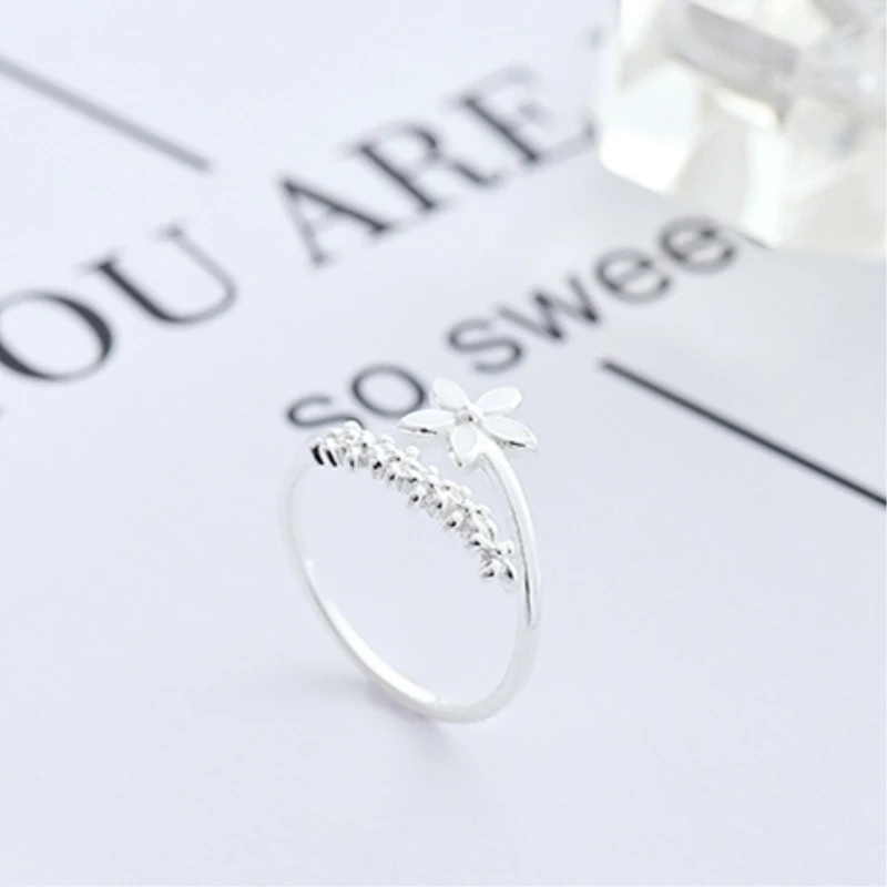 Nhẫn hở hình hoa đơn giản thời trang cho nữ