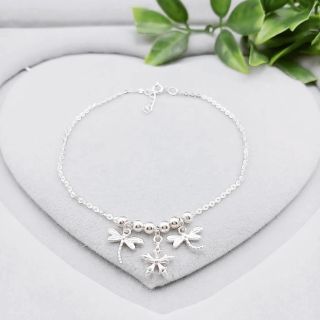 Lắc chân bạc ta