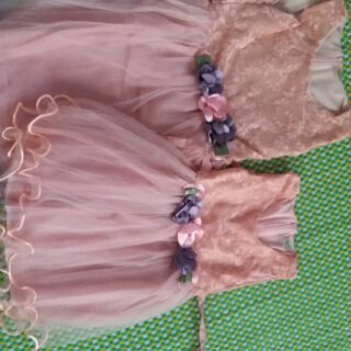 Đầm công chúa cho bé 100k