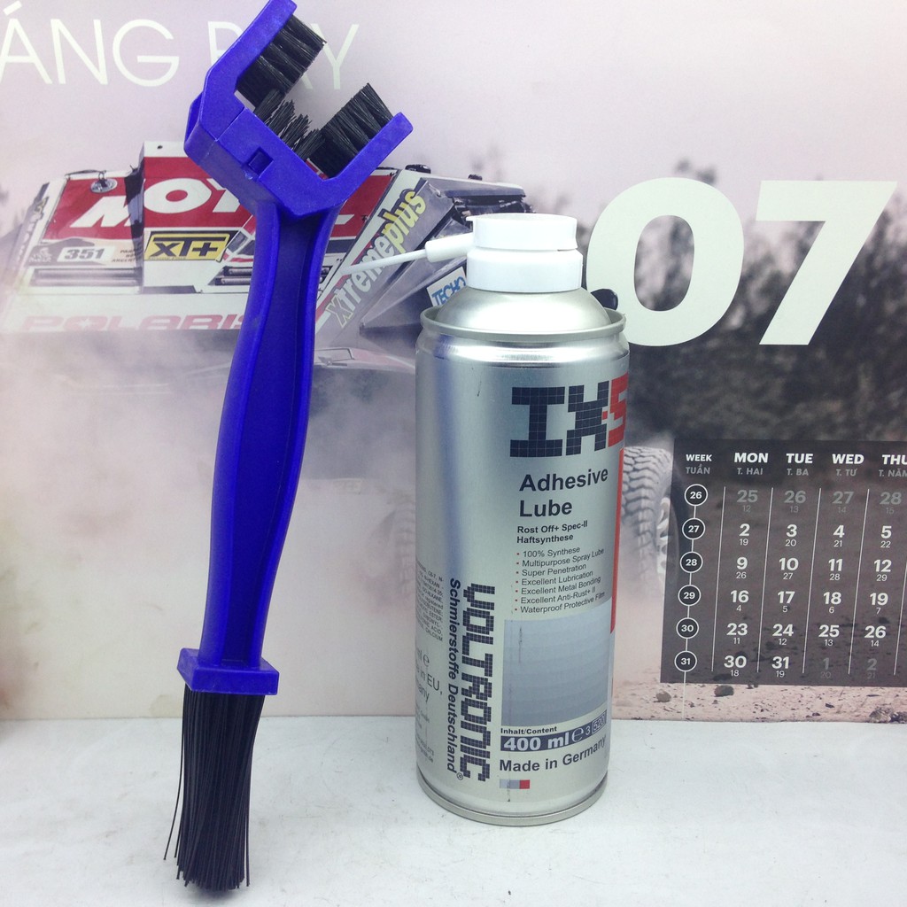 Chai xịt dưỡng sên Voltronic IX50, M50K 400ml và chải chà sên