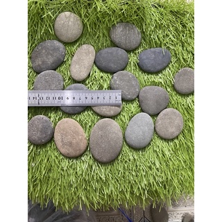 1 viên đá sỏi gắn tranh 5 cm