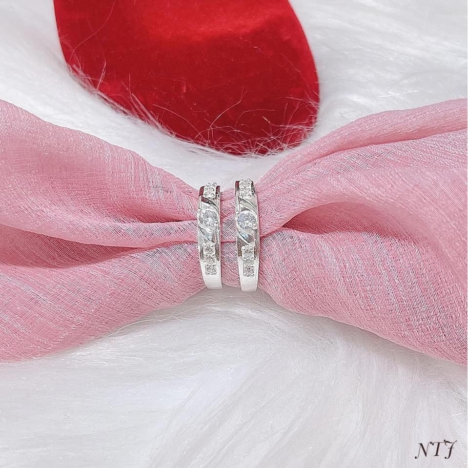 Nhẫn đôi nhẫn cặp tình yêu bạc ta mặt đá xoắn sang trọng - Kho sỉ bạc Nhất Linh