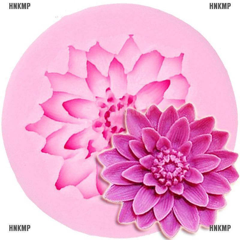 Khuôn silicon làm bánh hình hoa sen 3D độc đáo kích thước 6*6cm dùng trong nhà bếp