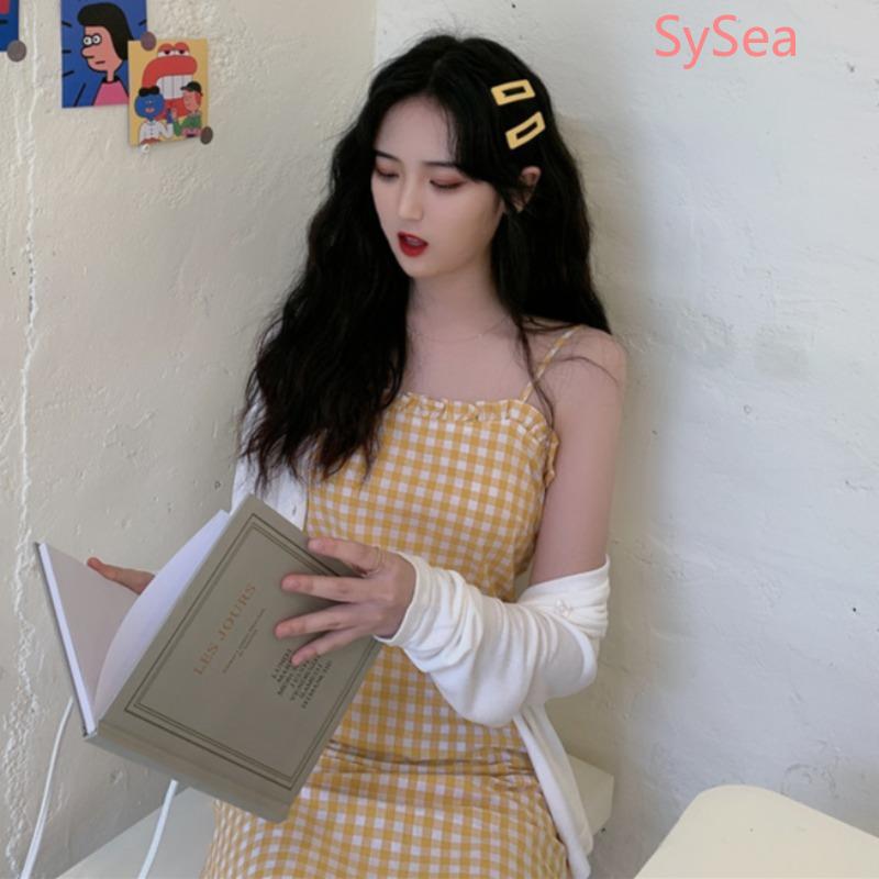 Đầm hai dây kẻ sọc caro phong cách xinh xắn cho nữ