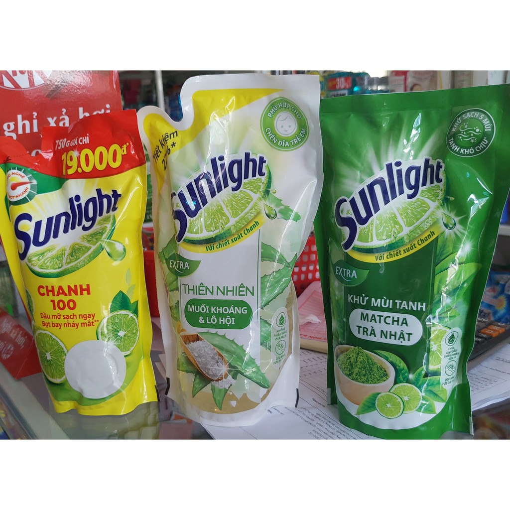 Túi nước rửa chén Sunlight 550g - 750g