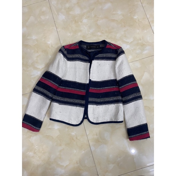 Áo khoác zara auth sz XS used