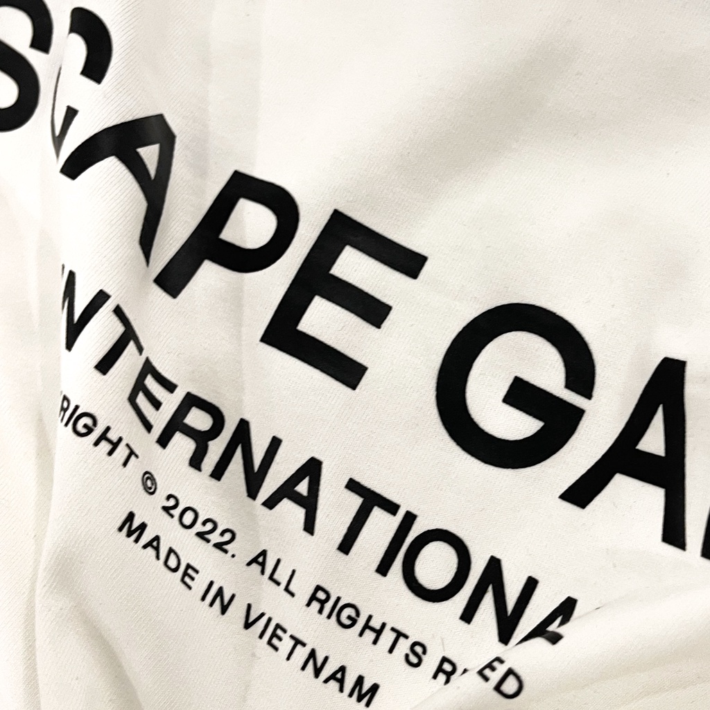 ÁO THUN BASIC 𝗘𝗦𝗖𝗔𝗣𝗘𝗚𝗔𝗡𝗚 𝗧𝗘𝗘 - ĐEN/TRẮNG