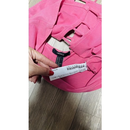 Áo Croptop F21 VNXK