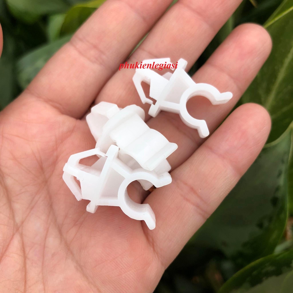 Nút nhựa gài thanh chống capo đa năng sử dụng cho nhiều oto
