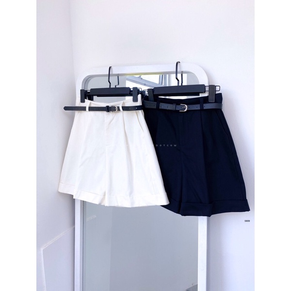Quần short nữ, quần short vải gấp gấu thắt lưng đen 5909