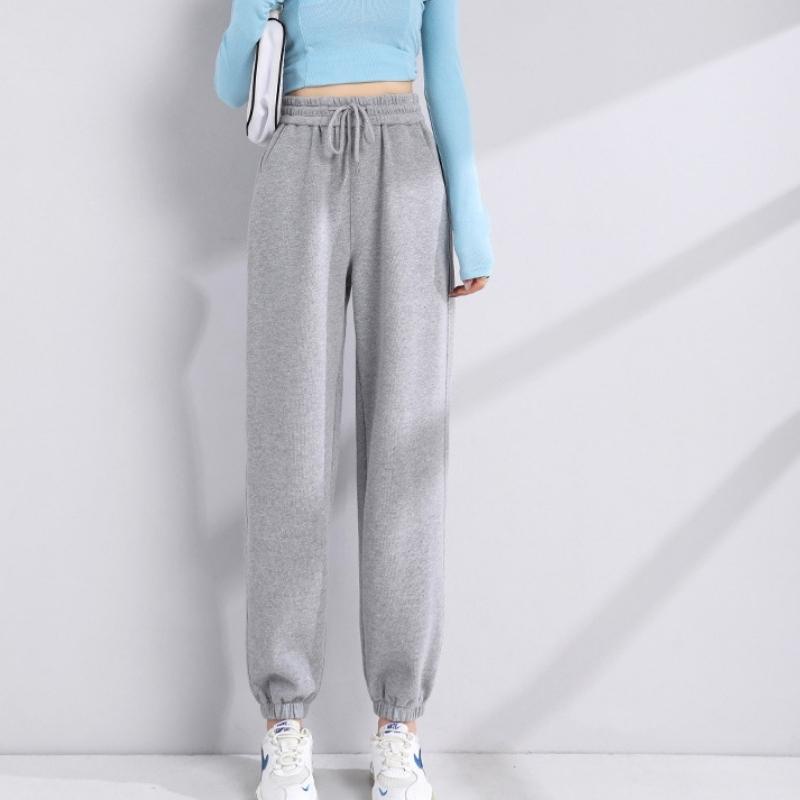 Quần Jogger Bo Chun Ống Rộng Màu Đen Nữ Quần Bom Nỉ Bông Trẻ Trung Năng Động Phong Cách Hàn Quốc I'm Basic