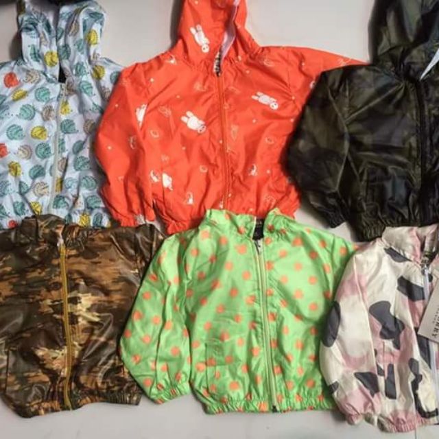 Áo khoác  gió đẹp  sỉ 5x ri 1-7(8-23kg)   feabook  xiêm nguyễn  ôm lô 0966617583.shop oanh  kim chợ 