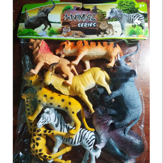Bộ đồ chơi 8 thú rừng nhựa loại lớn
