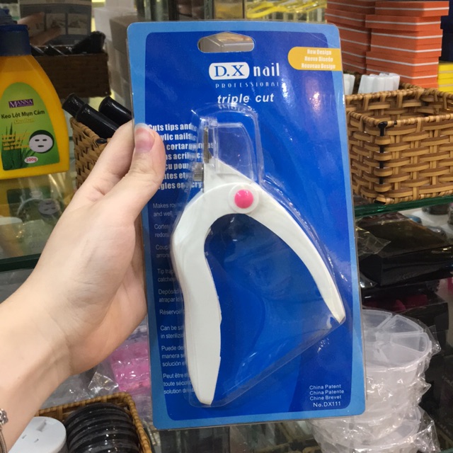 Kềm cắt móng giả