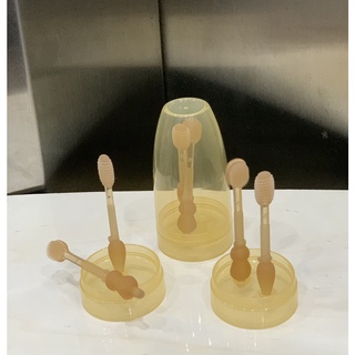 Rơ lưỡi + bàn chải silicon cho bé 0-18 tháng