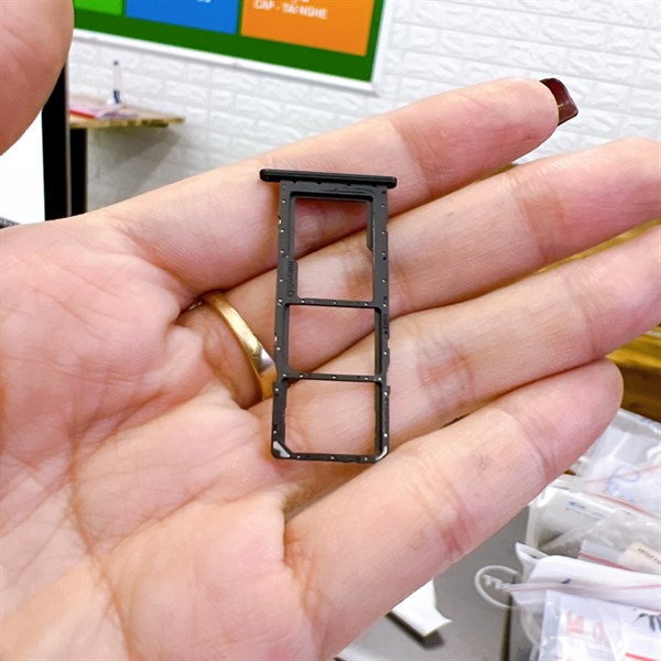 Khay sim Samsung A03s, bảo hành đổi trả.