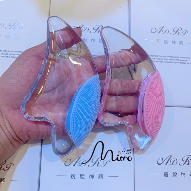 THANH LĂN MASAGE MẶT ĐÁ LẠNH TINH CHẤT KHOÁNG KHUẨN