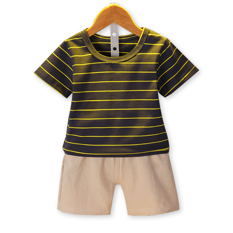 Set Áo Thun Tay Ngắn &amp; Quần Short Hoạ Tiết Kẻ Sọc Cho Bé Trai