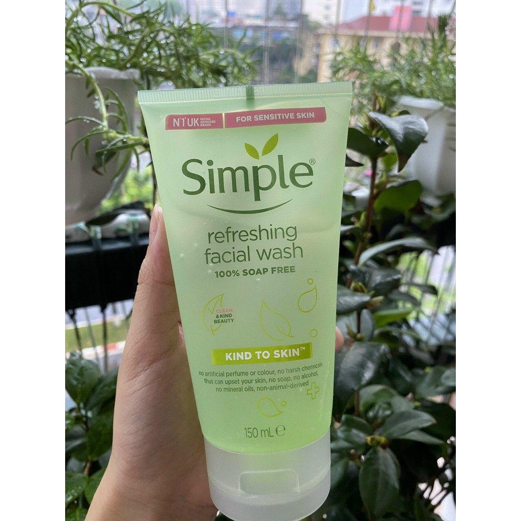 Sửa rửa mặt Simple Gel Kind To Skin Refreshing Facial Gel - Sửa rửa mặt cho da nhạy cảm 150ml | BigBuy360 - bigbuy360.vn
