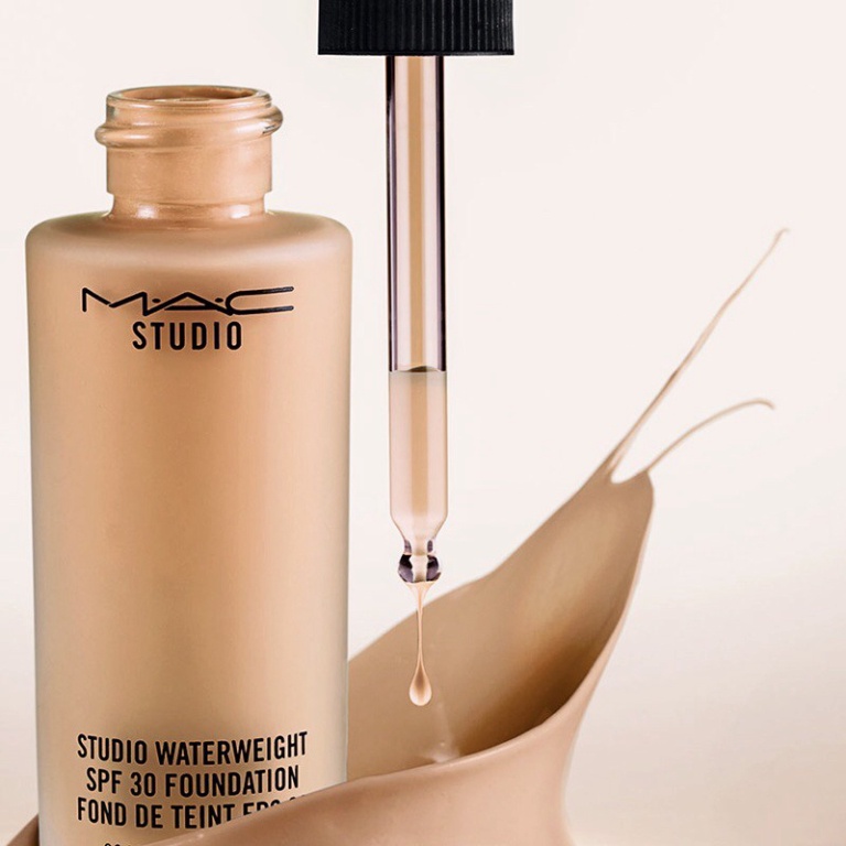 Kem nền Mac Studio Waterweight chính hãng