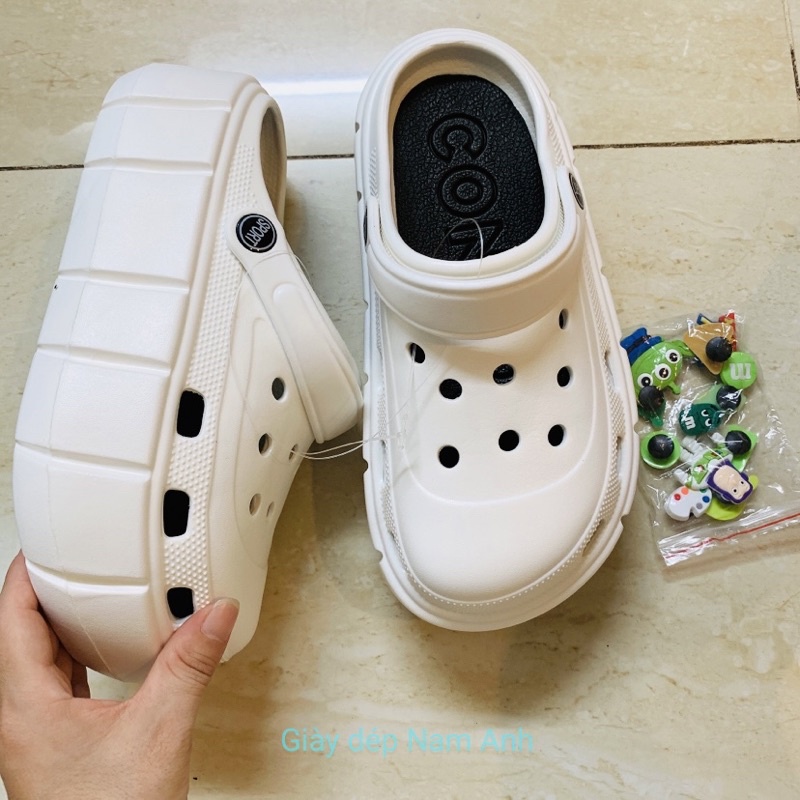 [ HÀNG LOẠI 1]Dép sục croos siêu nhẹ tăng chiều cao 6cm nhiều sticker dễ thương