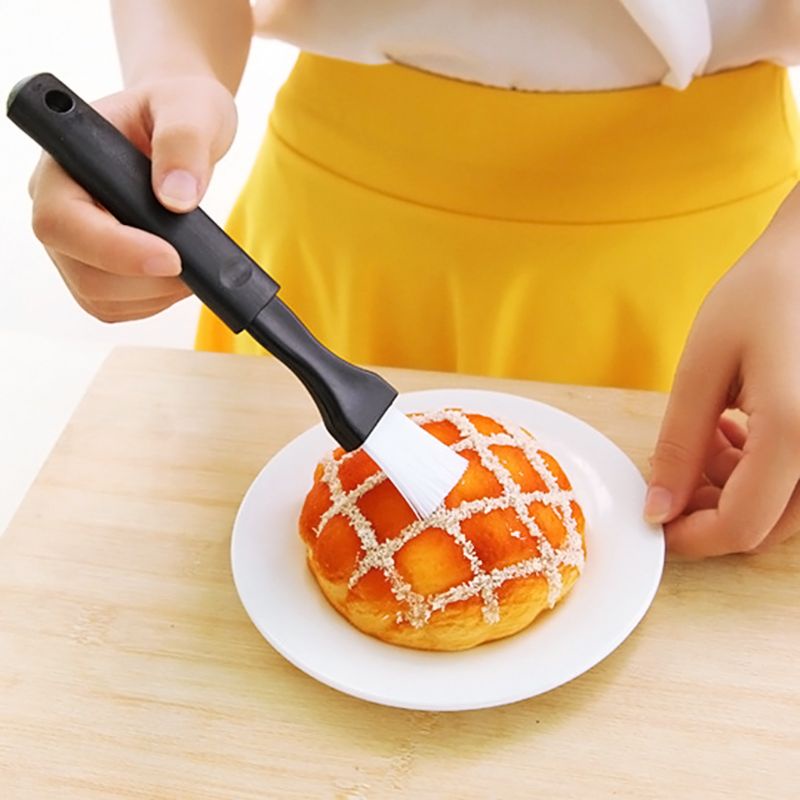 2 Cọ Phết Dầu Bằng Nylon Tay Cầm Nhựa Dùng Nướng Bbq Tiện Dụng