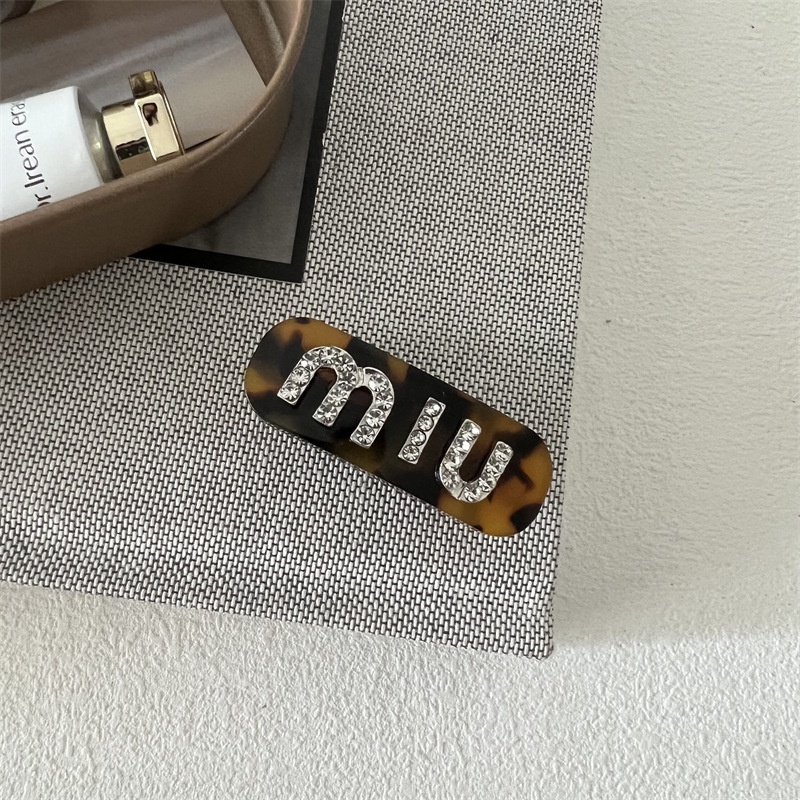 Kẹp Tóc Đính Đá Chữ Lớn Lấp Lánh Phong Cách Âu Mỹ Cho Nữ