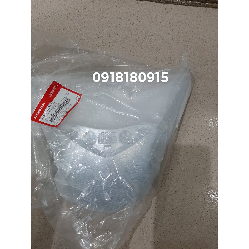 Tấm đệm ốp nhựa trước chữ v mặt nạ lead 125 2017-2021 honda