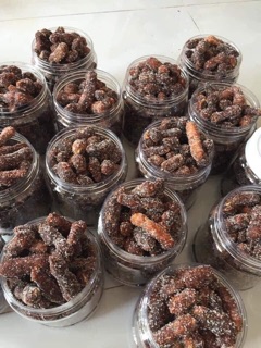 Me lào xóc đường muối ớt