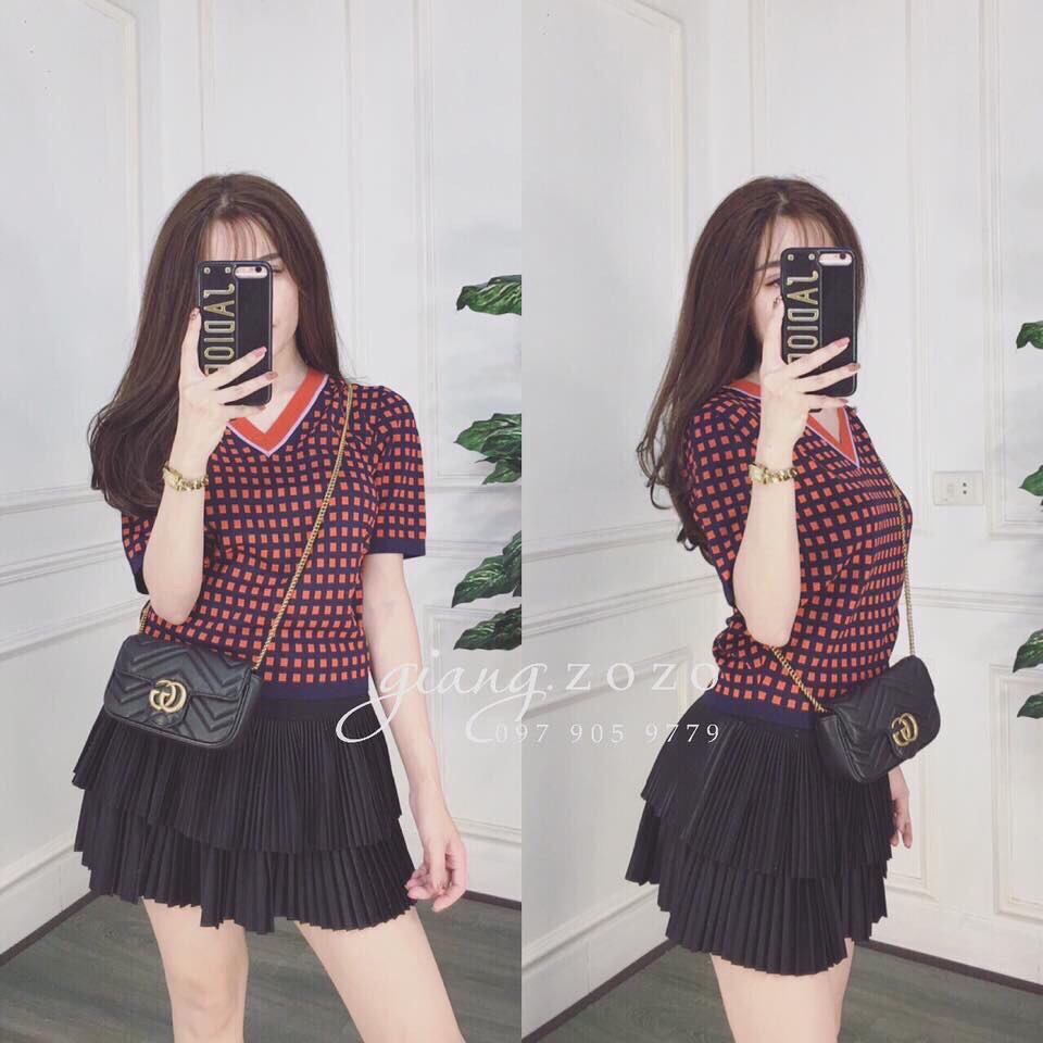 Chân váy xếp ly ngắn xòe sang chảnh_ màu đen lụa cát có quần trong