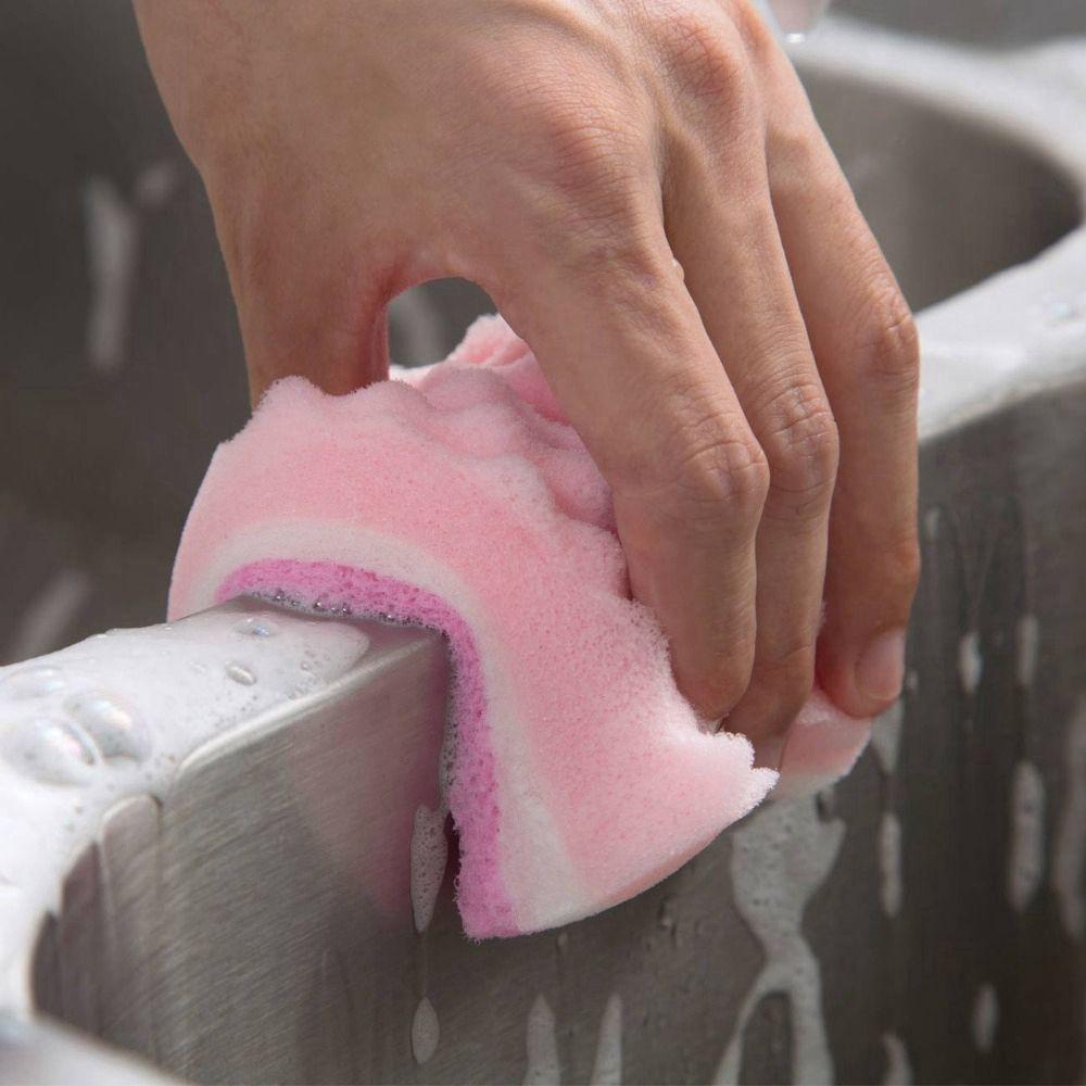 Miếng Bọt Biển Dày Dặn Để Lau Chùi Chén Dĩa Tiện Dụng Và Bền