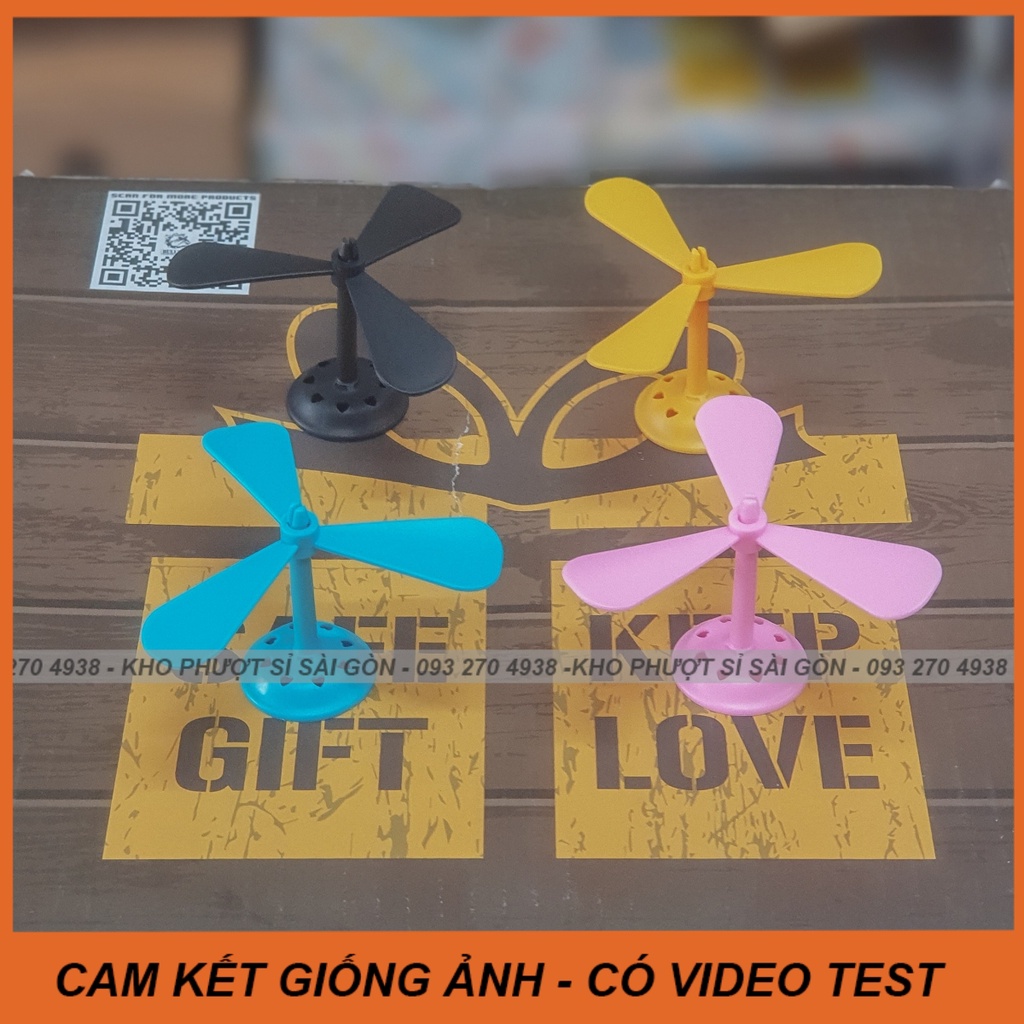 Phụ kiện chong chóng quay gắn mũ bảo hiểm siêu cute kèm keo dán - Chong chóng doremon